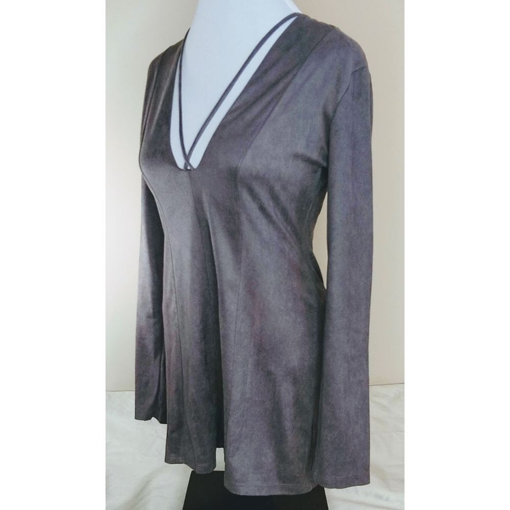 Favlux Romper Faux Suede Size Medium - Picture 2 of 5